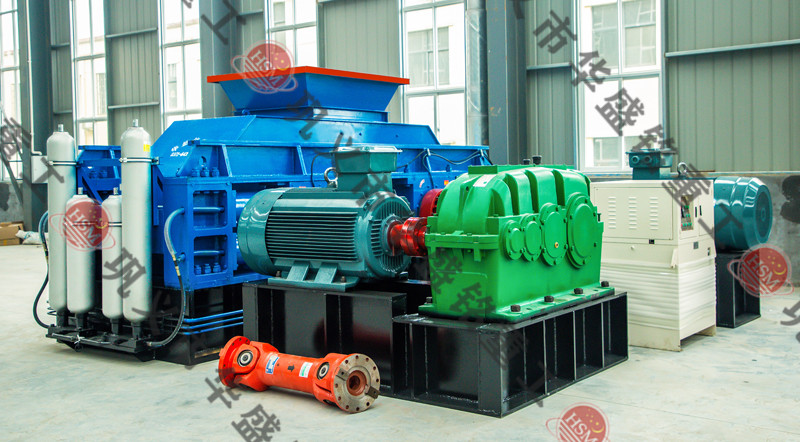 對輥式制砂機(jī)輥面磨損怎么維護(hù)